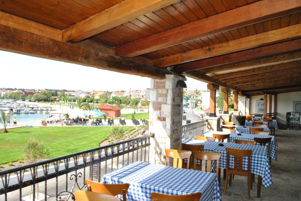 Promenade Bed & Breakfast Medulin Ngoại thất bức ảnh